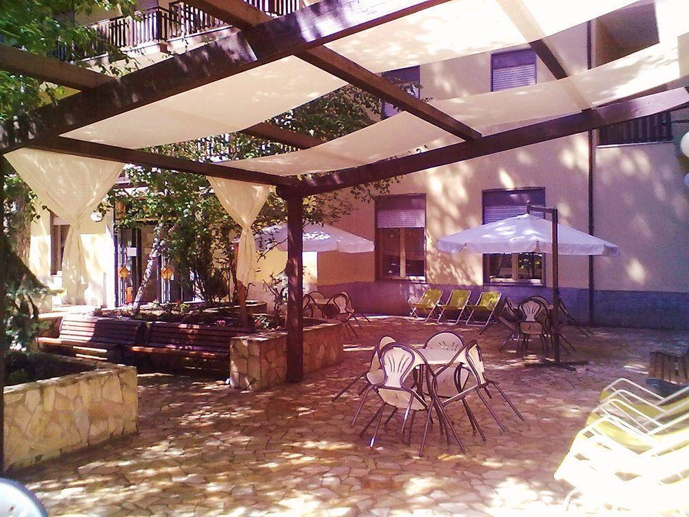קמיליאטלו סילאנו Hotel Meranda מראה חיצוני תמונה