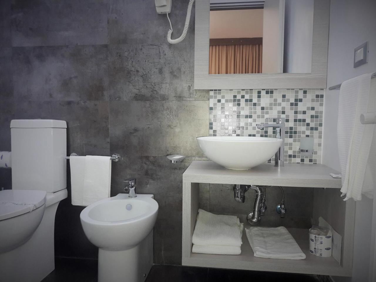 קמיליאטלו סילאנו Hotel Meranda מראה חיצוני תמונה