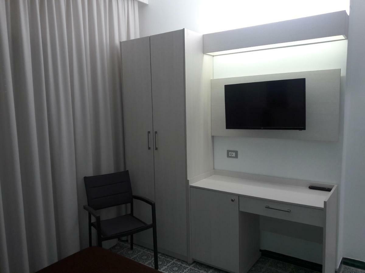 קמיליאטלו סילאנו Hotel Meranda מראה חיצוני תמונה